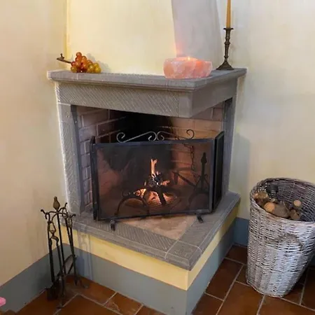 Casa Tranquilla Colonica Toscana Vicino A Firenze アパート *
